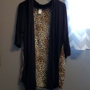 3X Black and leopard/cheetah print cardigan